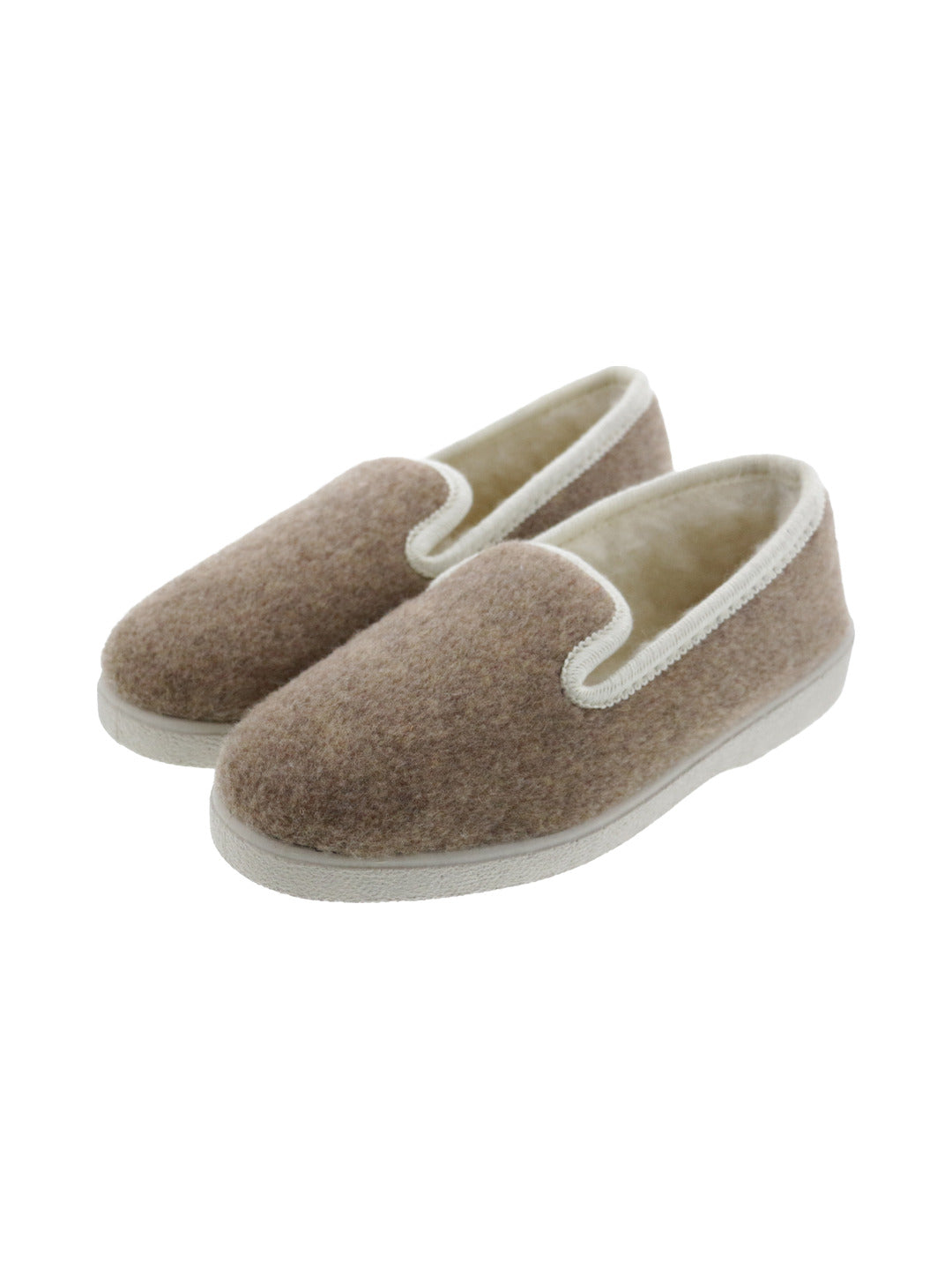 Chaussons fermés taupe - Nina Casari