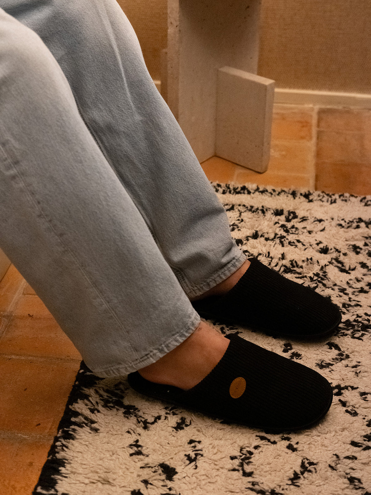 Chaussons mules noirs - Tom Smith
