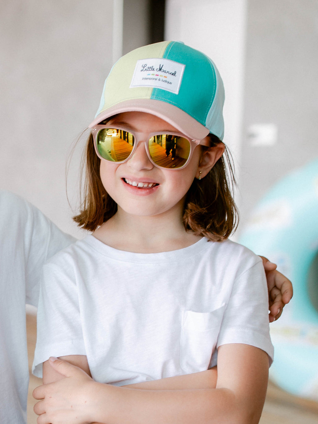Lunettes de soleil fille rectangles dégradé rose et orange mat - Little Marcel